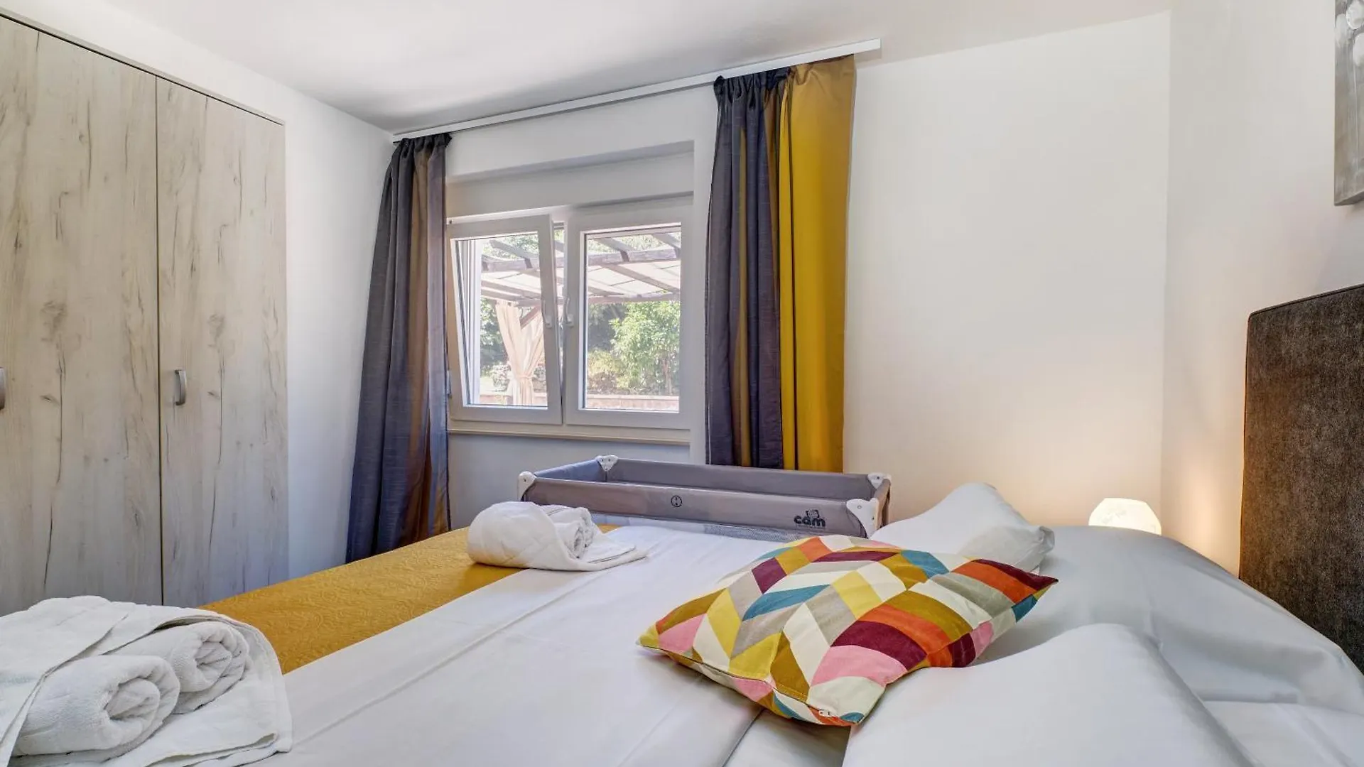 Apartment Providenca Accommodation Mali Losinj